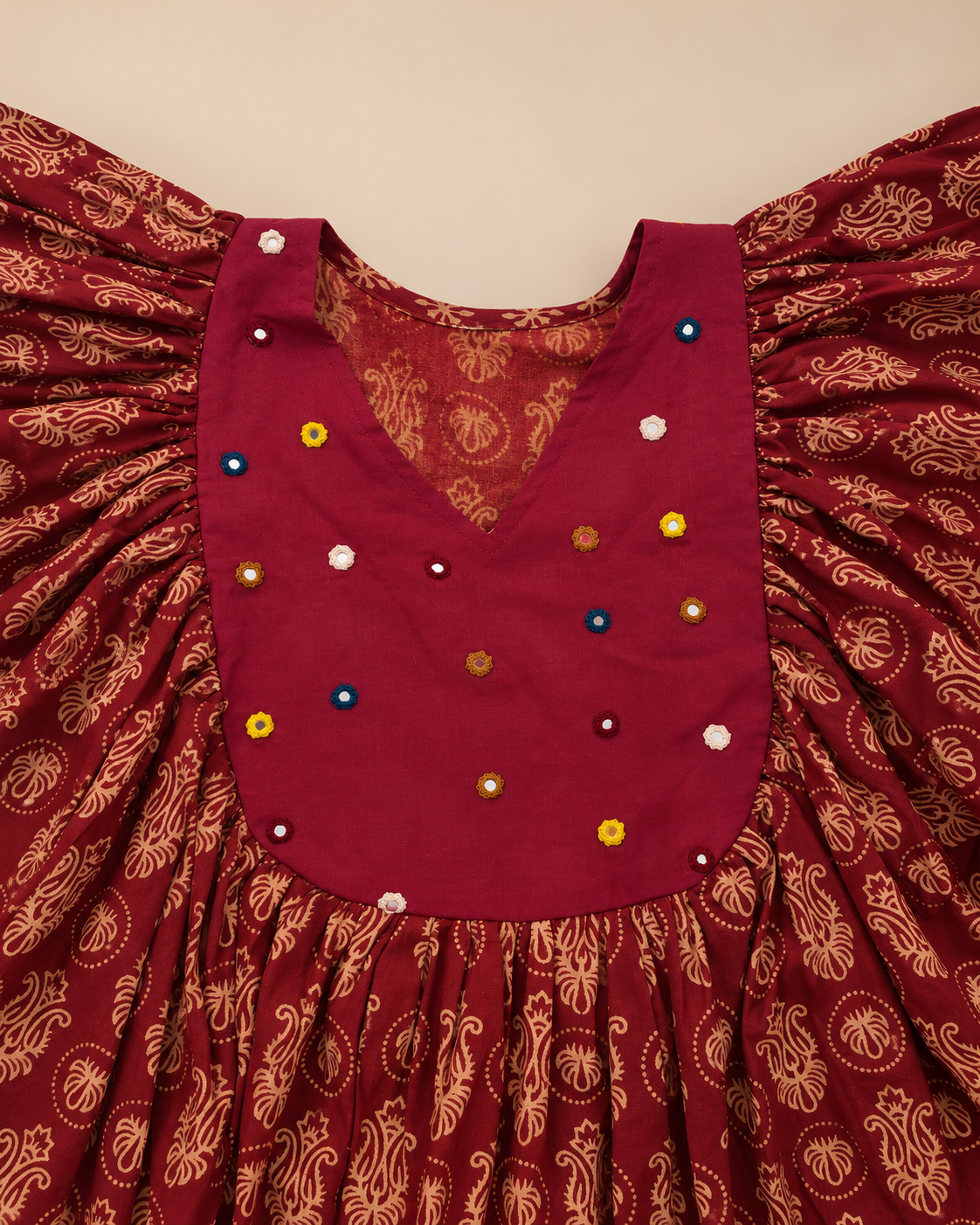 MAROON AJARAK & MIRROR PONCHO